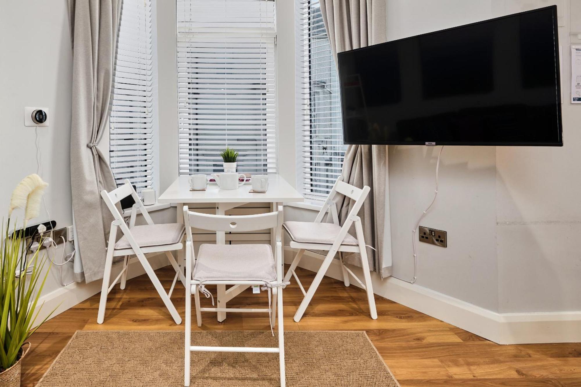 2 Princess Green - Portrush By The Sea Extérieur photo